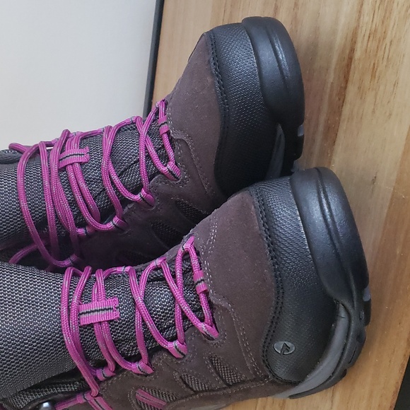 Hi Tech Waterproof Women's Hiking Boots - 8 US - Picture 2 of 13